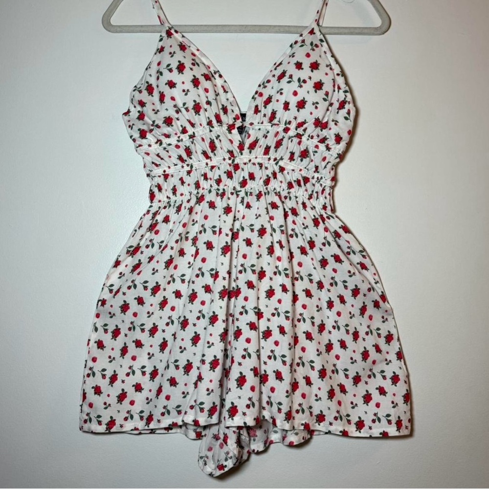 Source Unknown Red and Black Floral Chemise